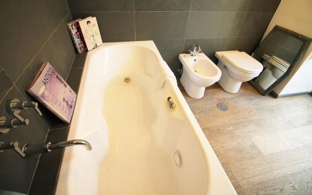 The Trevi Fountain and Spanish Steps Experience