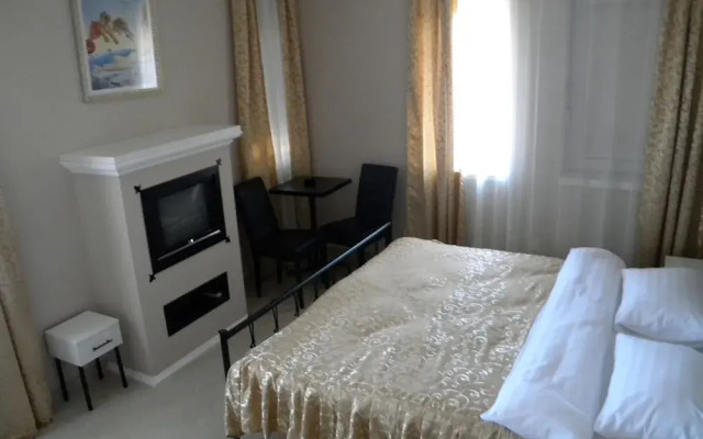 Dash Hotel