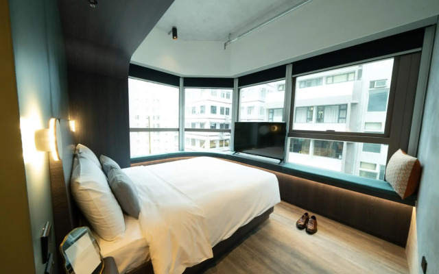 Hillwood House Hotel