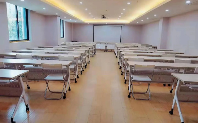 Ji Hotel Shanghai Youyi Road