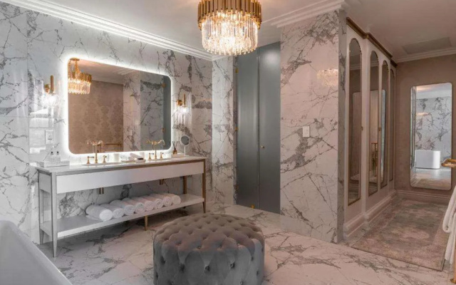 The Hazendal Hotel in the Stellenbosch Winelands by NEWMARK