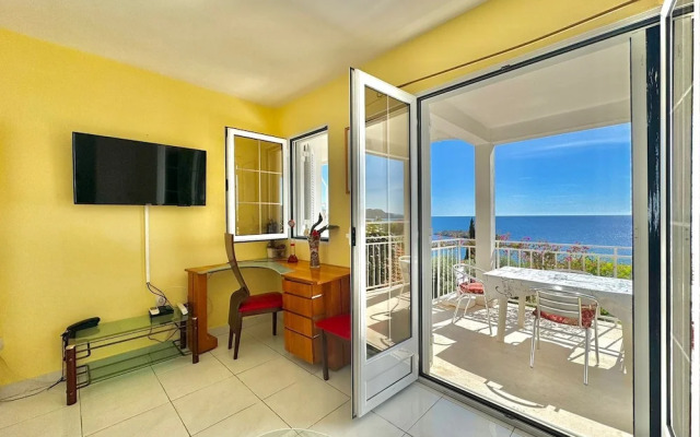 Sun Rose apartments Sveti Stefan