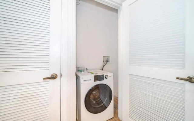 Enchanted Townhome Near Disney Parks 3Br