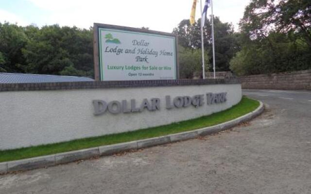 Dollar Lodge and Holiday Home Park