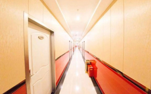 Jiujie Business Hotel