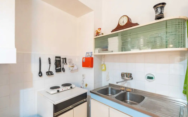 Two Stars Two Beds Downtown Apartment