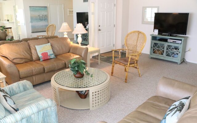 Jamaica Royale 703 - 2 Br Condo