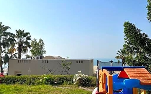2-Bedroom Private Villa at Cove