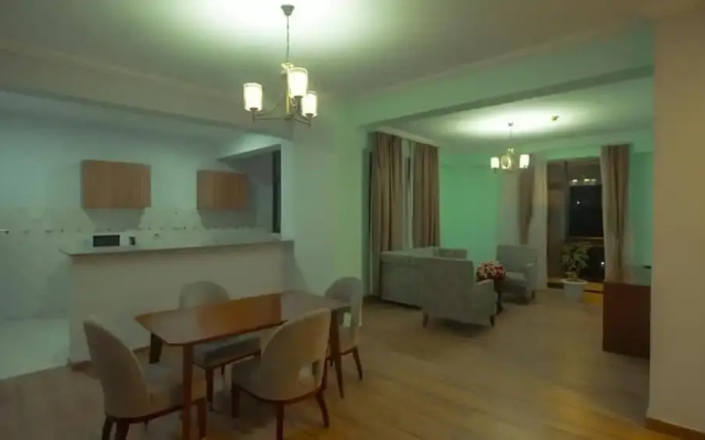 Au-thopia hotel