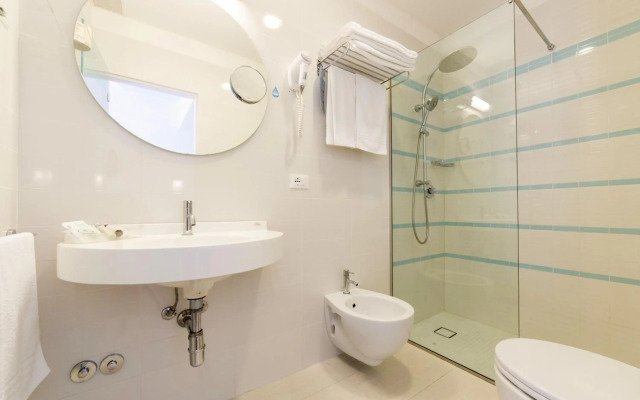 Luxor Beach Boutique Hotel Cattolica