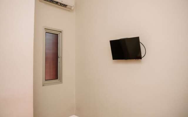 Sans Hotel Max To U Palembang