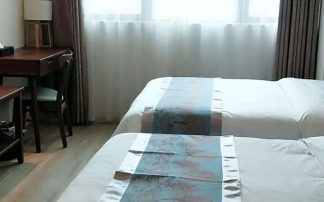 Poltton International Apartment Jinding