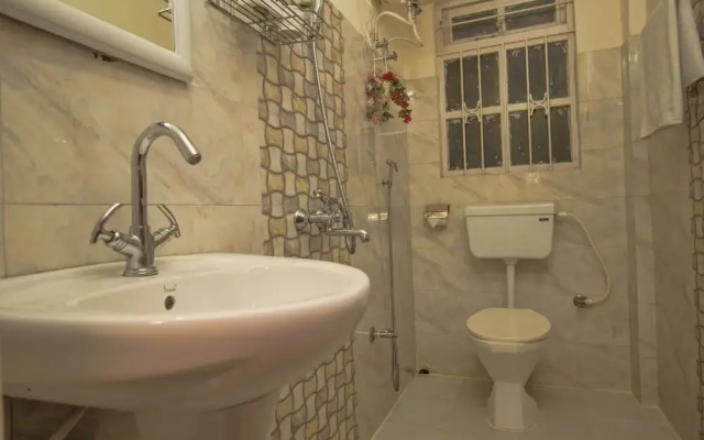 Oyo 30417 Hotel Green View Neelgiri