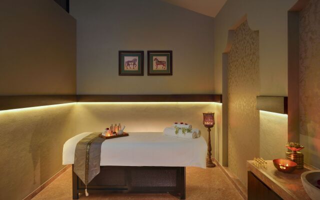 Kabir Hotel & Spa