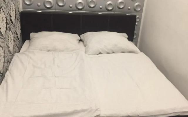 Fashion street premier apartment