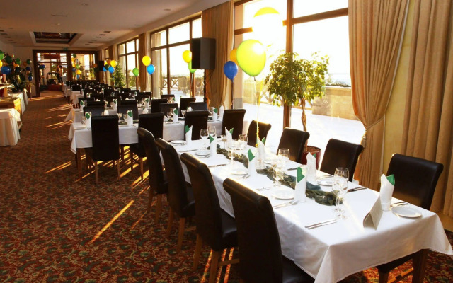 Hotel International