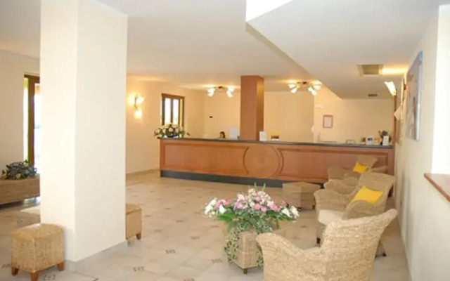 Solone Beach Hotel