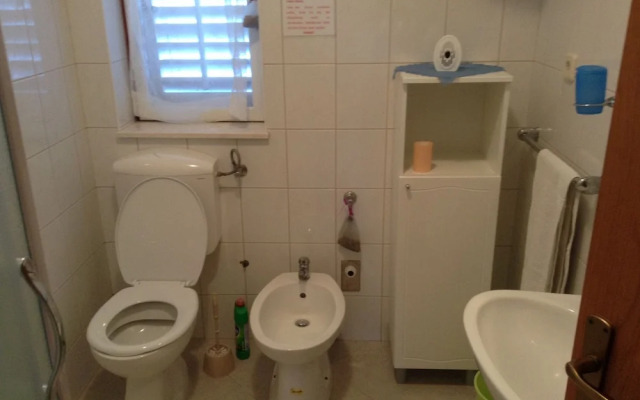 Vinx - Grill and Terrace - A2