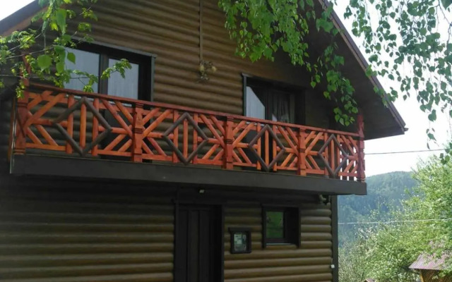 Сімейний котедж КРАЄВИД