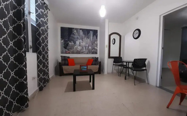 Cozy apartment across the San Juan airport