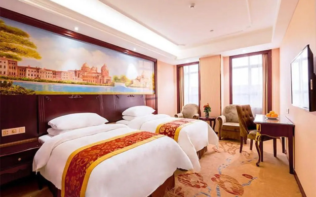 Vienna Hotel (Shanghai Jing'an Gaoping Road)