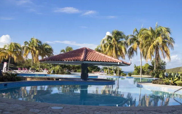 Costa Bonita Private Villa 604