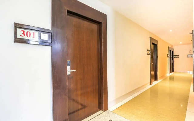 Fabhotel Rr Grand