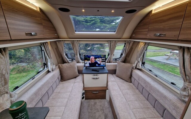 Swift Vogue Edition Caravan