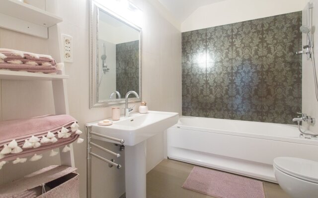 Summer Seaside Pearl Apartment Kastela