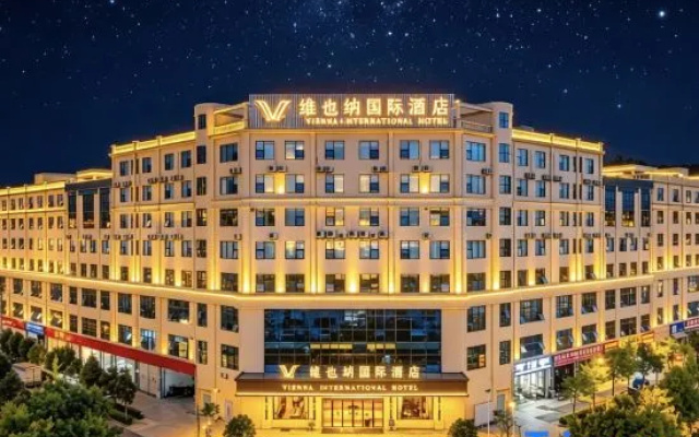 Vienna International Hotel (Kunming Jingkai District Yuecheng Science and Technology Park Branch) – Exterior – Kunming