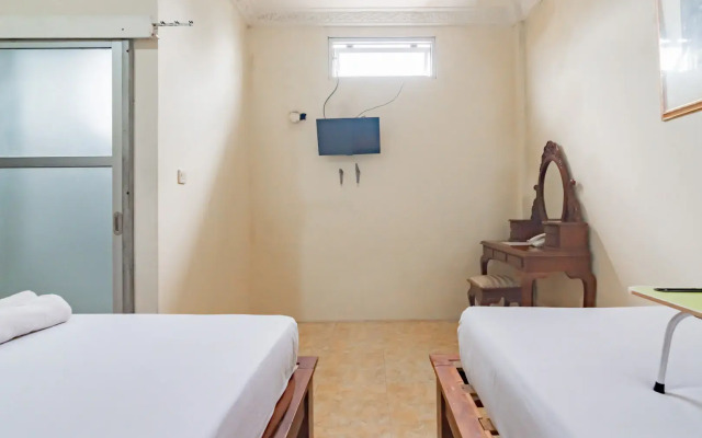 Urbanview Hotel Mon Bel Cibodas