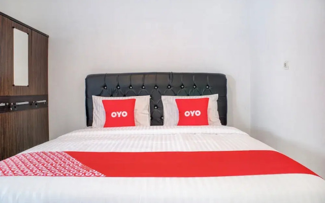 Wisma Yani Syariah by OYO Rooms