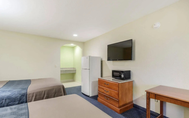 Rodeway Inn
