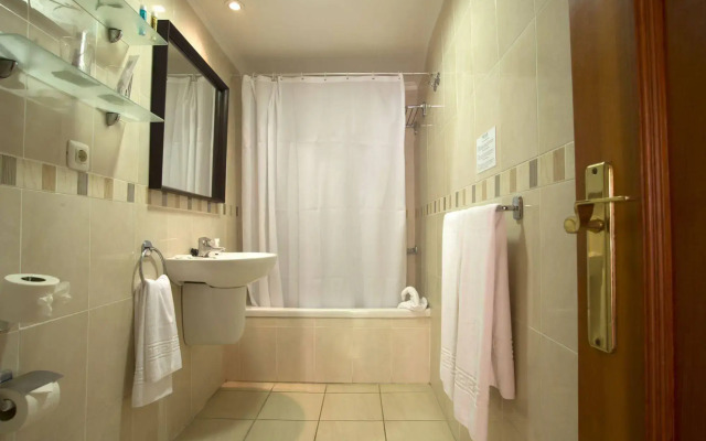Ohasis Boutique Suites