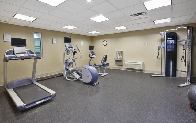 Holiday Inn Columbus Dwtn-Capitol Square by IHG