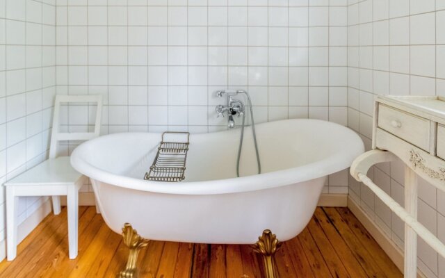 Marvellous Holiday Home in Ronse with Terrace