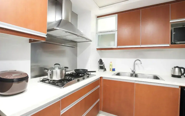 Tyms 2BR Apt Near ITC Xujiahui Line1 11
