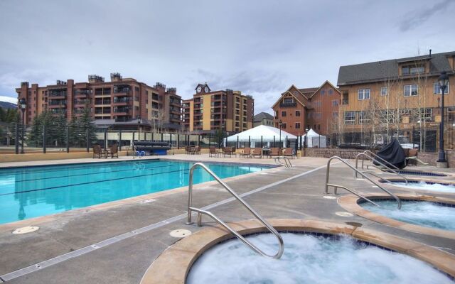 Main Street Junction 27