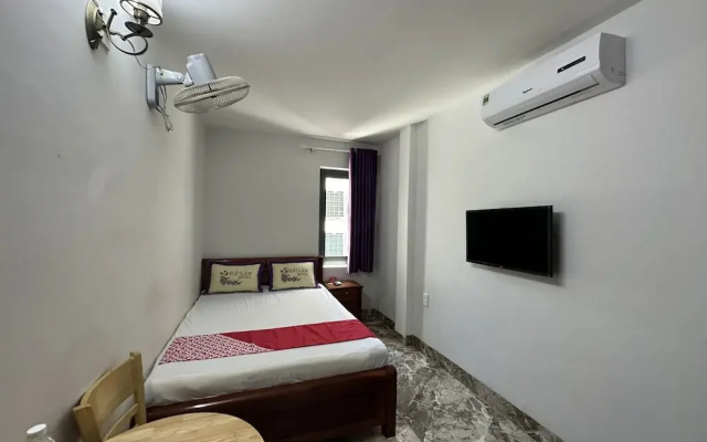 Hai Lam Hotel by OYO Rooms