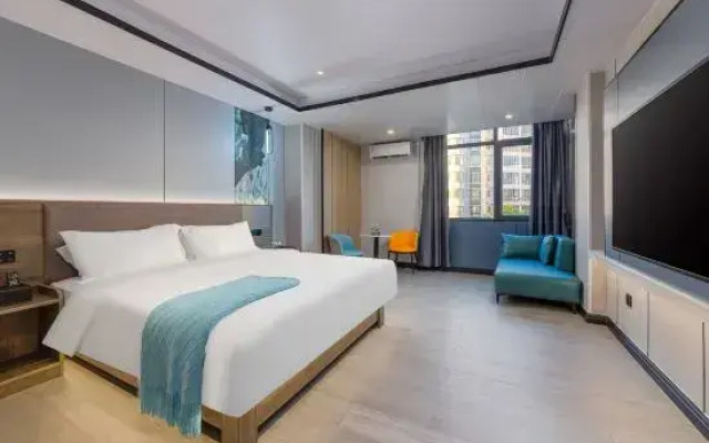 Yixuan Anlai S Hotel