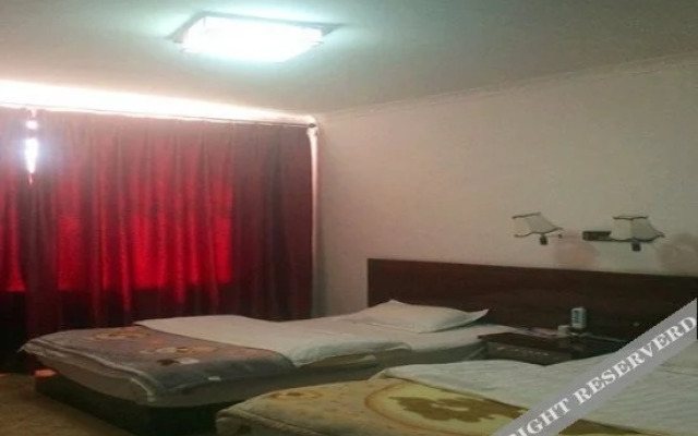 Yingcheng Hotel