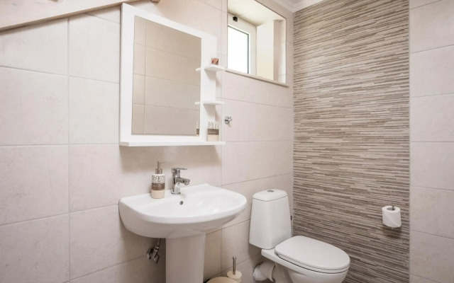 Athina Apartments