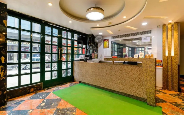 Hotel De Cruise - New Delhi Railway Station