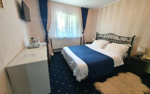 Hotel Green Palace
