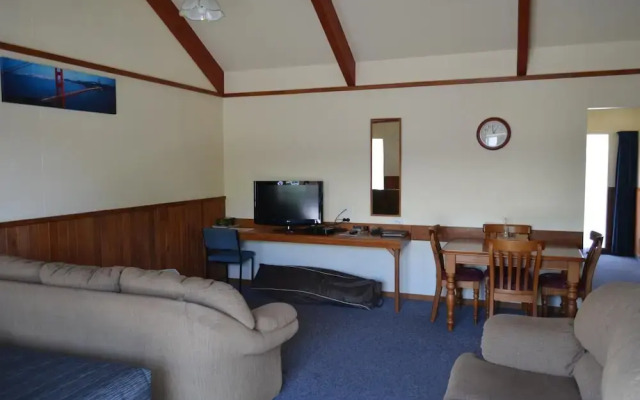 Anatoki Lodge Motel