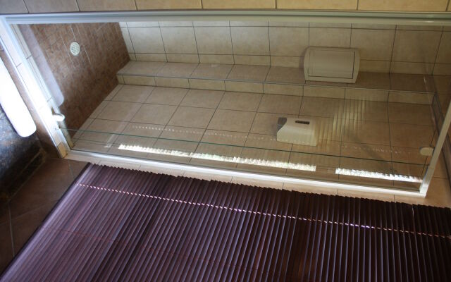 Arebbusch Travel Lodge