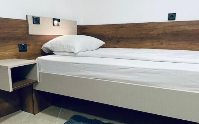 Prenoćište Kollar D Guest House