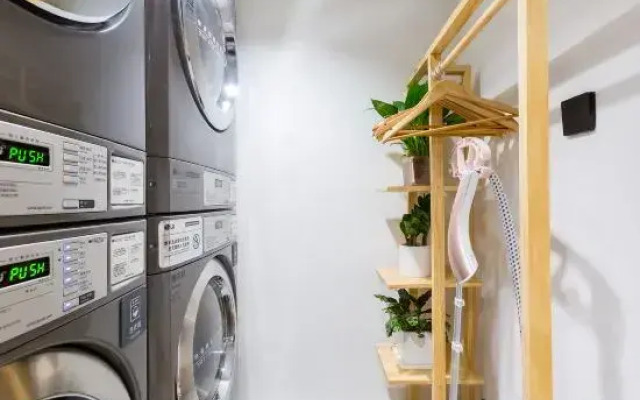 Hanting Beijing Liu Li Bridge Branch