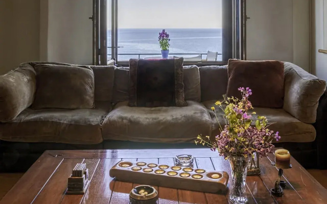 Dionysos Luxury Villa