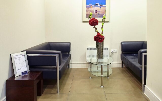 Marlin Apartments London City - Queen Street
